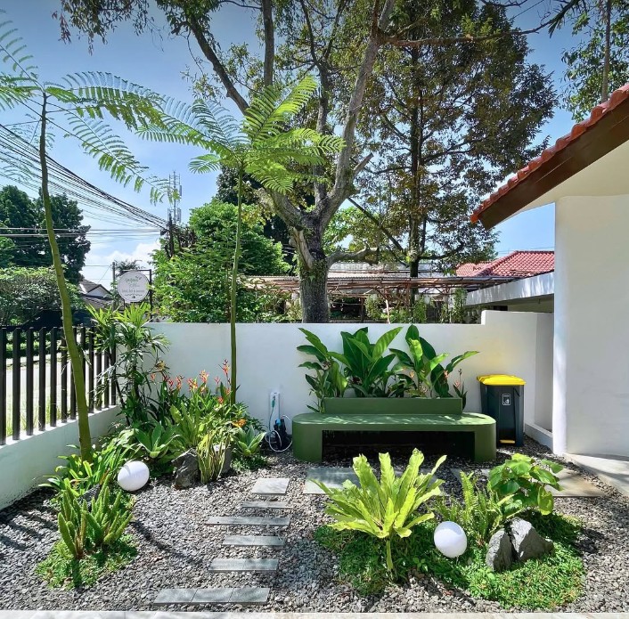 Jasa Pembuatan Taman Mediterania